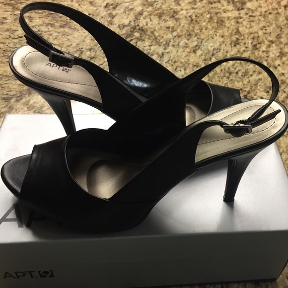 Black peep toe sling back pumps