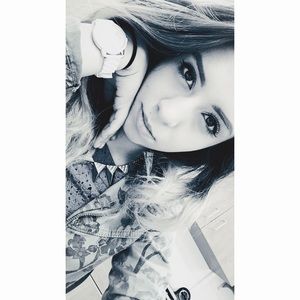 Meet your Posher, Mayra