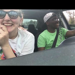 Meet your Posher, Larissa