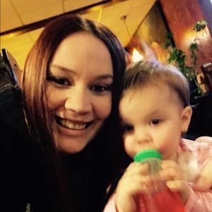 Meet your Posher, Candy