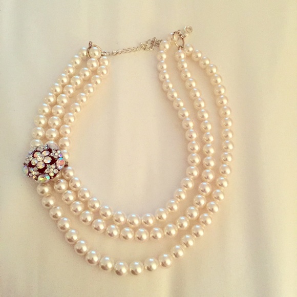 Pearl necklace