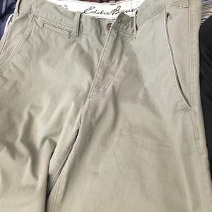 Eddie Bauer green pants