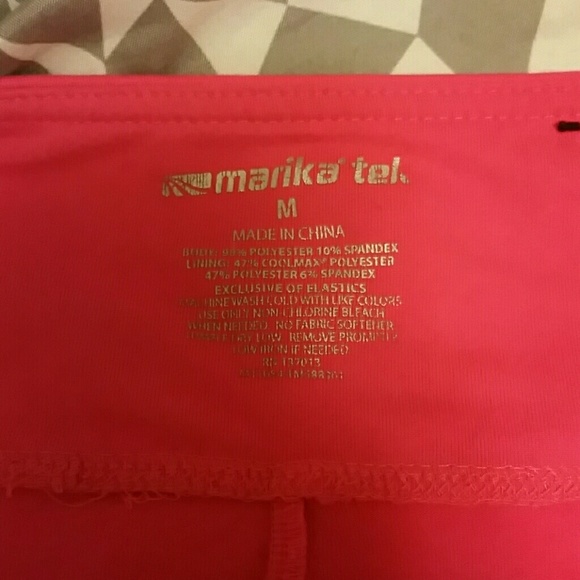 Workout capris - Picture 2 of 2