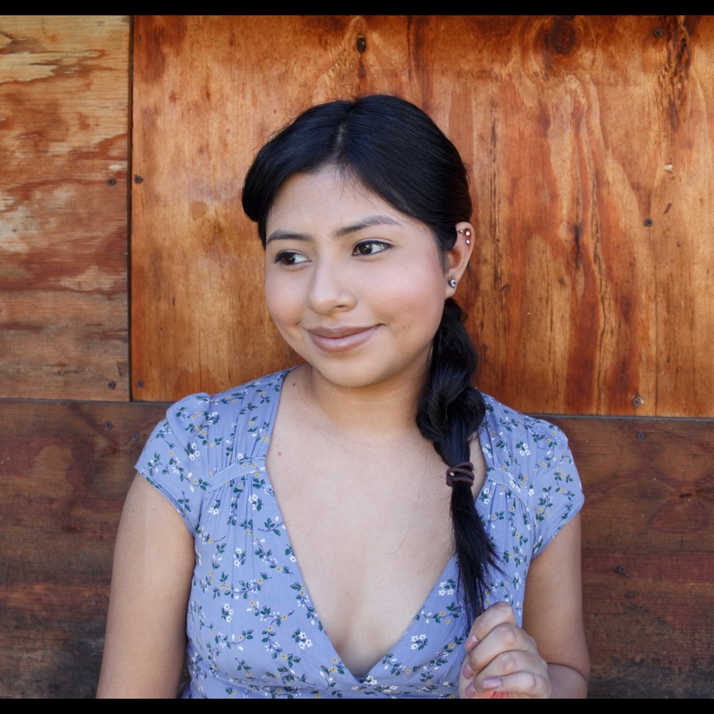 Meet your Posher, Sarai