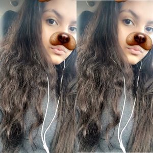 Meet your Posher, Leslie