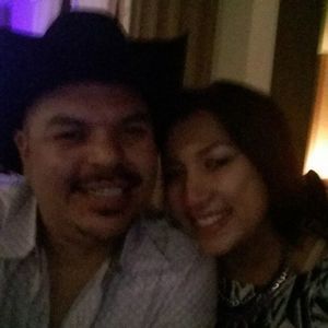 Meet your Posher, Claudia i.