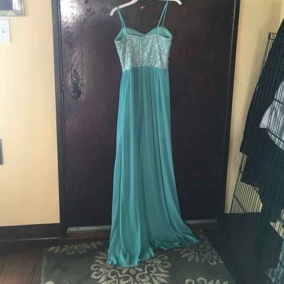 Turquoise and beaded prom dress - Picture 4 of 4