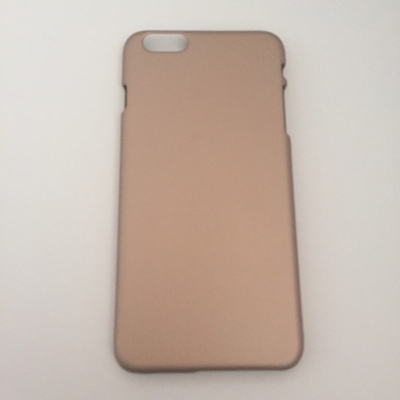 NEW Sleek metallic gold iphone cover.