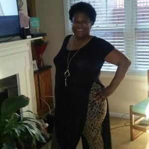 Meet your Posher, Cynthia