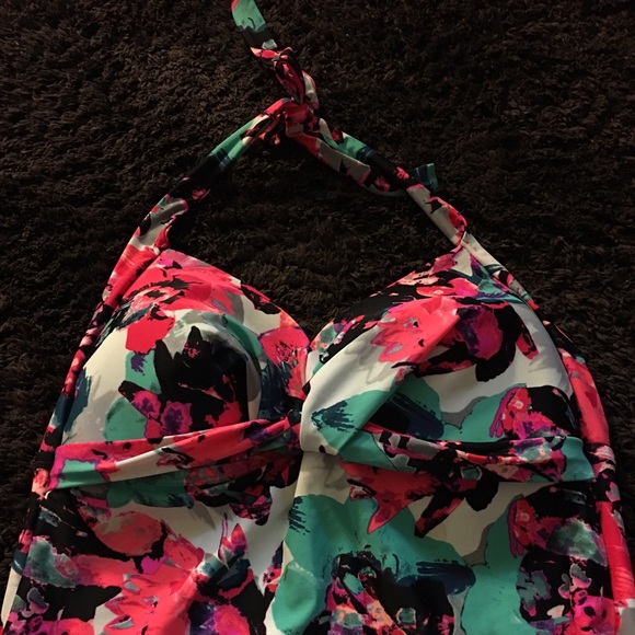 πHPπ NEW plus size one piece swimsuit - Picture 2 of 4