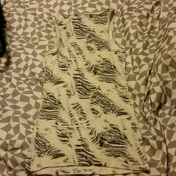 Tank top - Picture 2 of 2