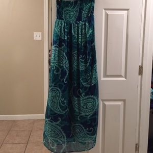 Maxi dress