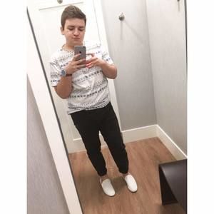 Meet your Posher, Dane