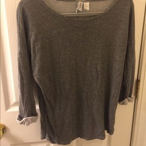 H&M divided heather gray 3/4 sleeve top