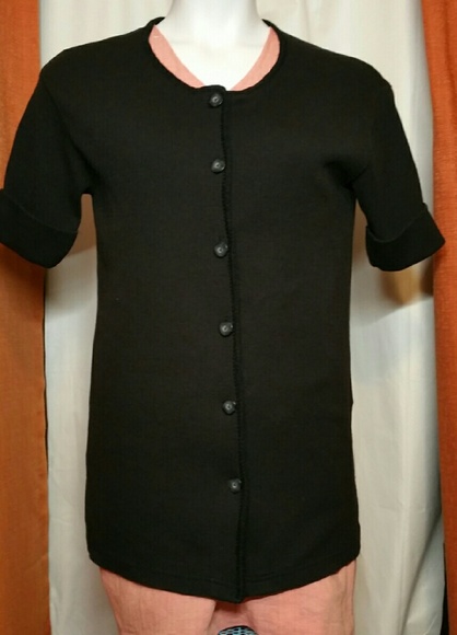 (Q6) Long, Button Up, Short Sleeve Sweater Top