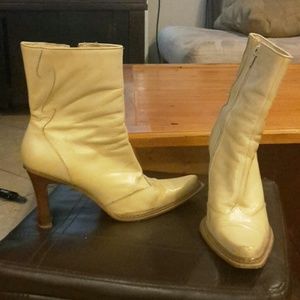 Two Lips Almost cow girl boots