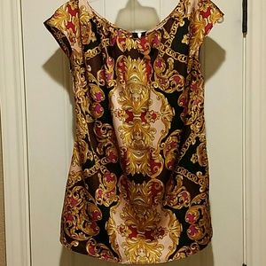 WORTHINGTON very classy top.