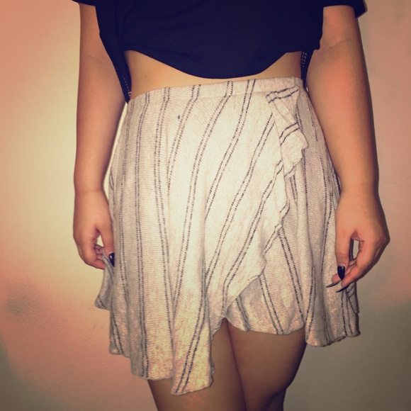 Flowy Striped Skirt