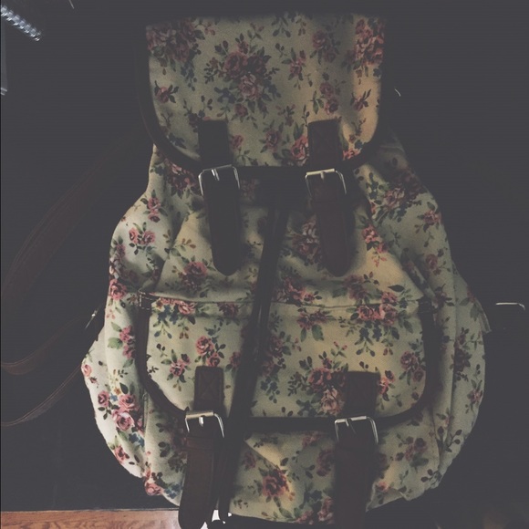 Floral Backpack - Picture 2 of 2