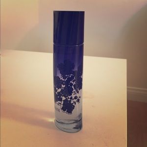 Giorgio Armani Perfume