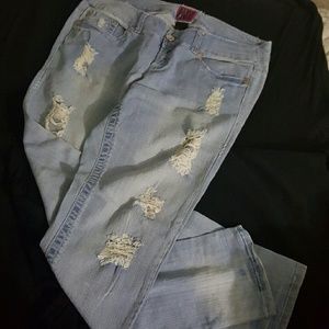 Size 14 Torrid Ripped Jeans