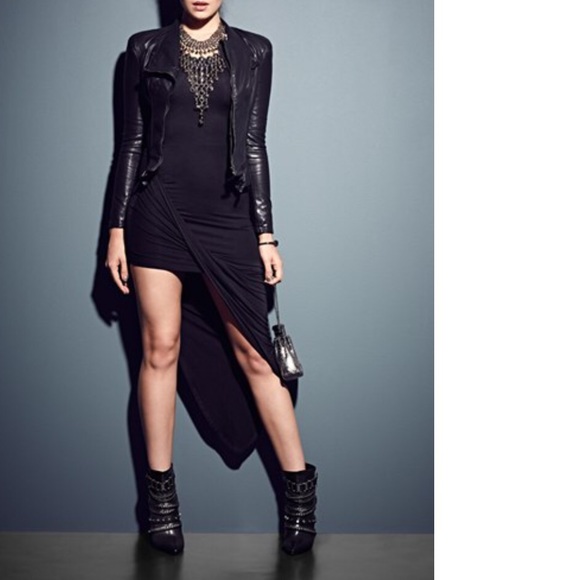 Asymmetrical hem dress - Picture 3 of 3