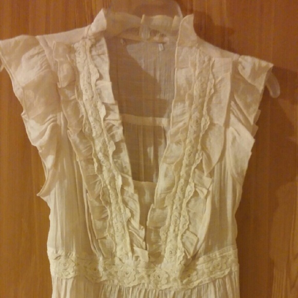Tops - Sexy Light Tan Sleeveless Ruffled.Top NWOT