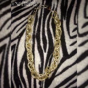 Gold chain necklace