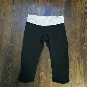 Lululemon run inspire crop