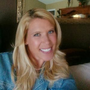 Meet your Posher, Holly