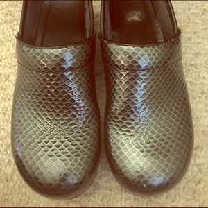 Dansko Pro XP clogs