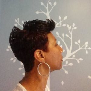 Meet your Posher, Doretha