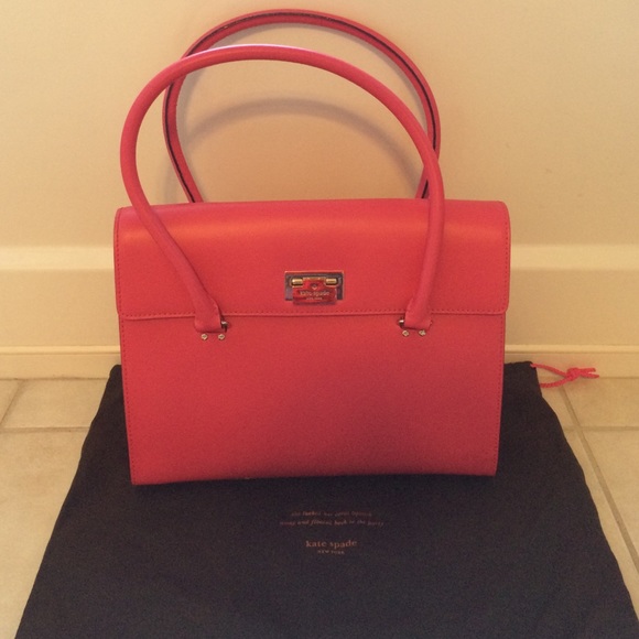 kate spade Handbags - Kate spade purse
