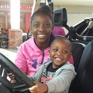 Meet your Posher, Samantha