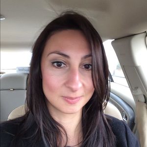 Meet your Posher, Albena