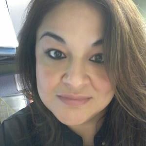 Meet your Posher, Reyna