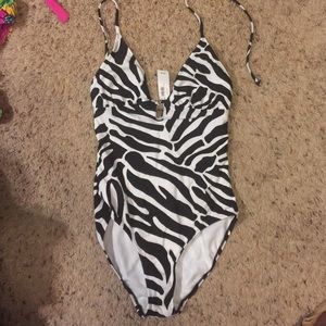 Old Navy swim suit