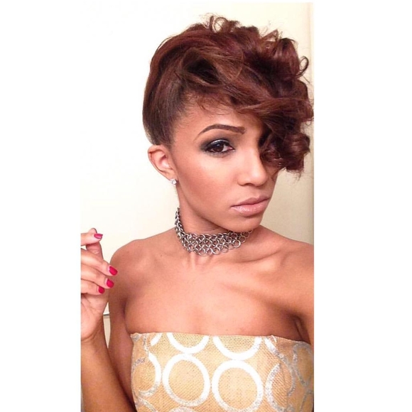 Meet your Posher, Ciara!