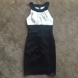 Black and white B.smart dress