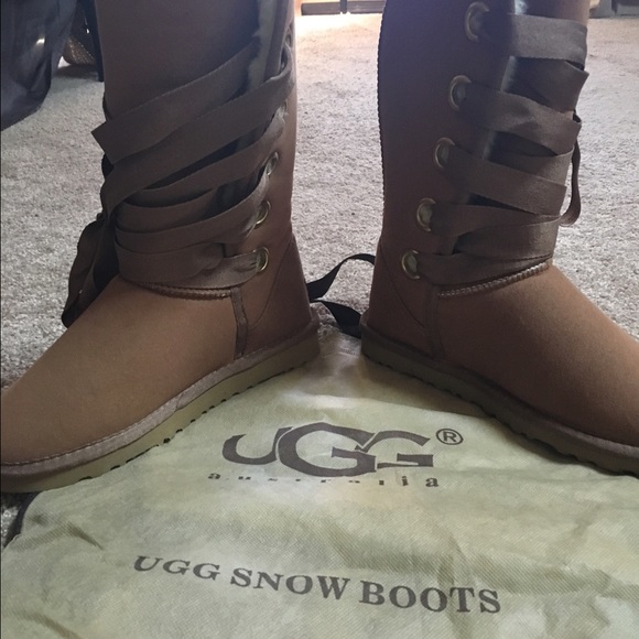 Uggs snow boots