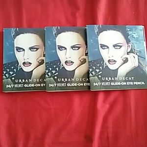 3 Urban Decay 24/7 velvet eye pencils travel size