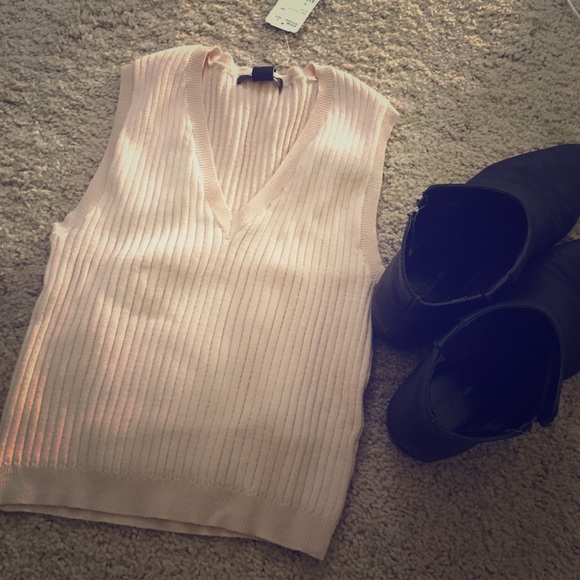 Forever 21 sweater knit crop top - Picture 1 of 2
