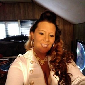 Meet your Posher, Carissa