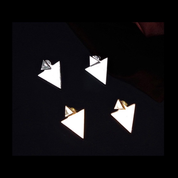 🎉HOST PICK 2X🎉Asymmetric Triangle Earrings studs - Picture 2 of 3