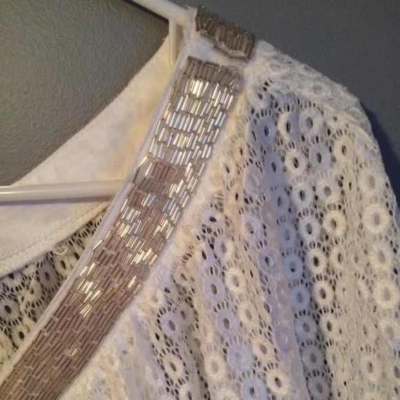 Host Pick Boho Chic White Gold Top - Picture 3 of 3
