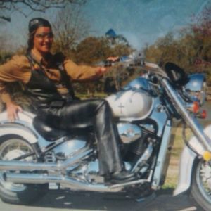 Meet your Posher, Casandra