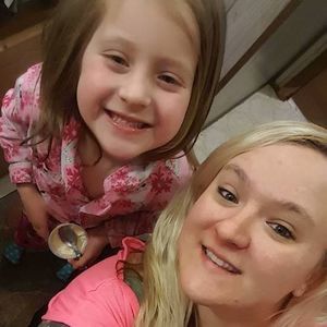 Meet your Posher, Connie