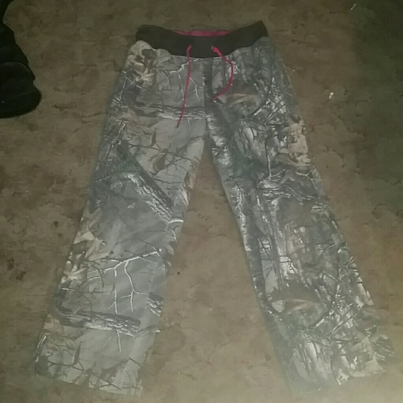 Realtree  Camo Lounge/Sweat Pants.