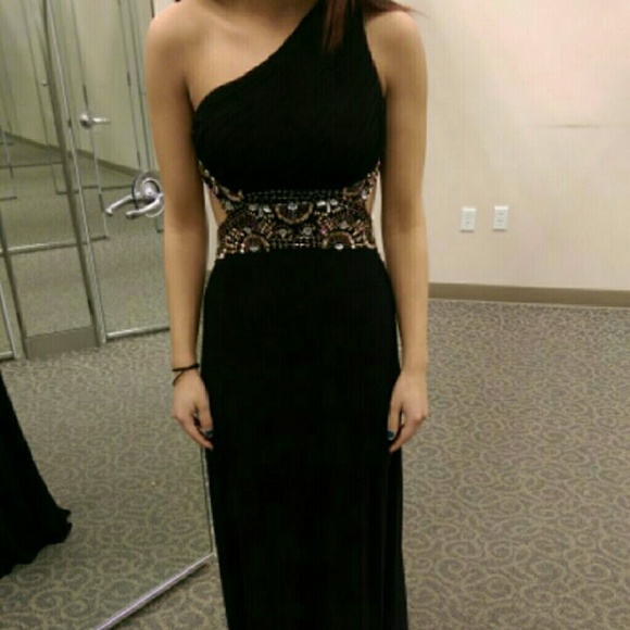 Prom/evening gown - Picture 1 of 2