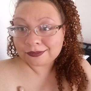 Meet your Posher, Cassandra